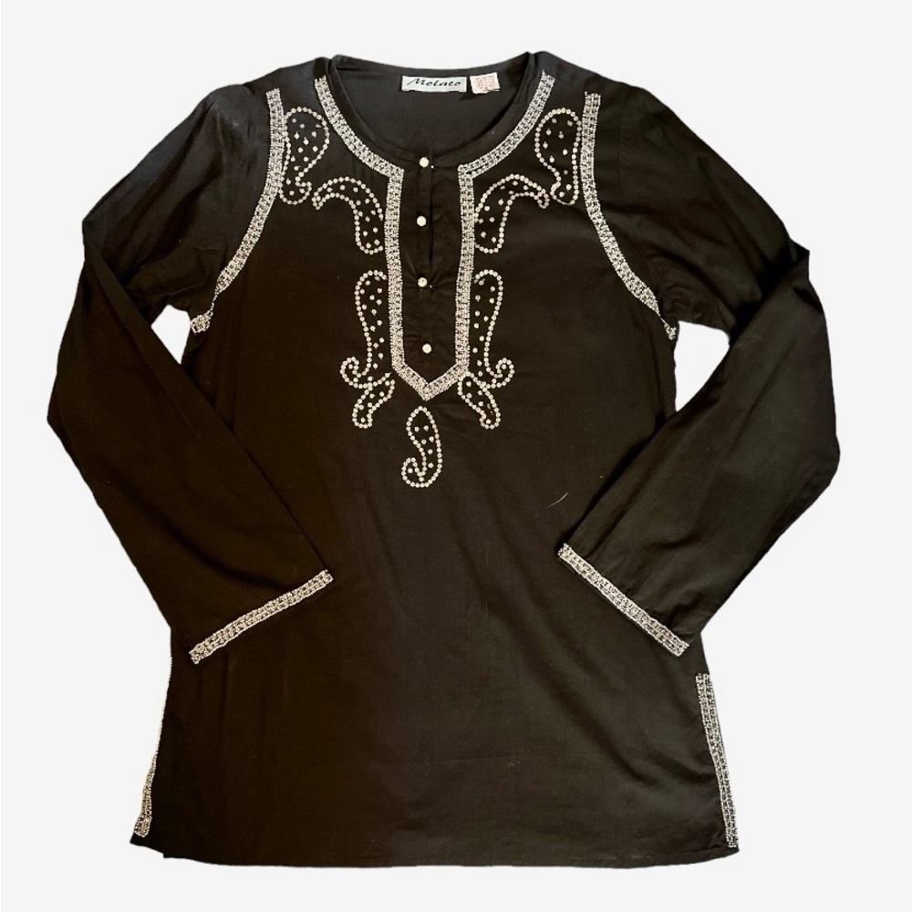 Unique Boho Black Beaded & Sequined Tunic Top
Small NWOT